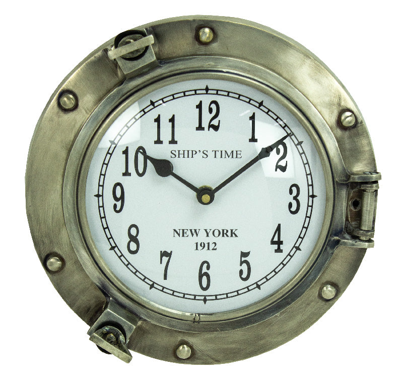 Porthole Clock